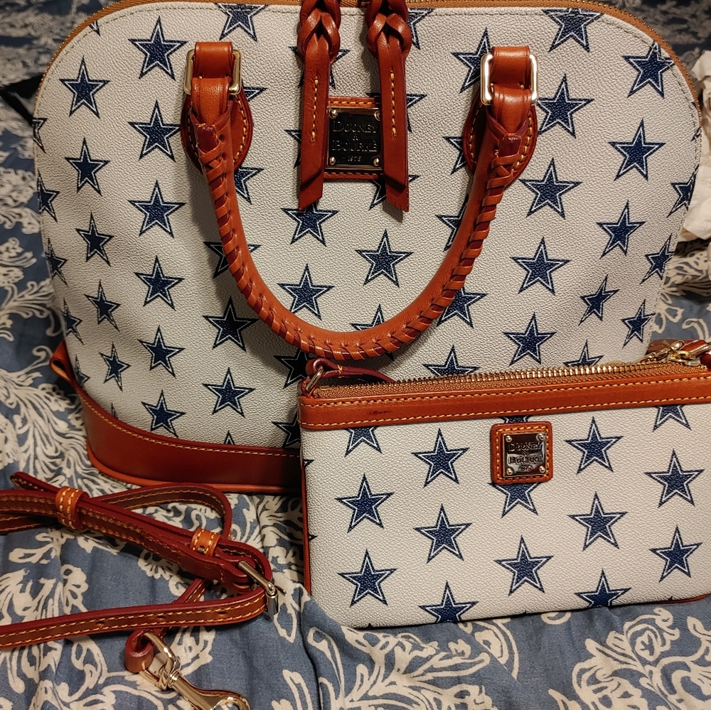 Dooney & bourke Dallas Cowboys zip zip satchel w/